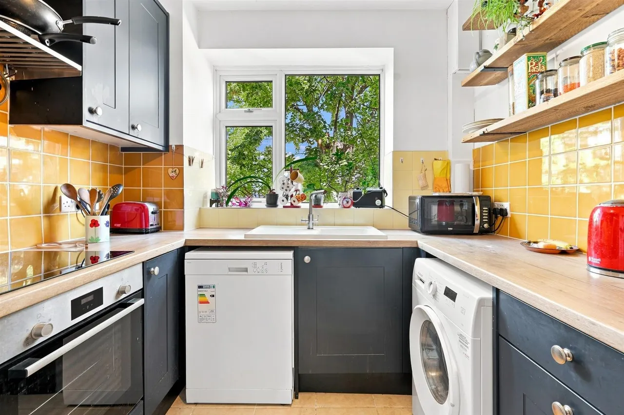 Avenell Road, London, N5, photo 4