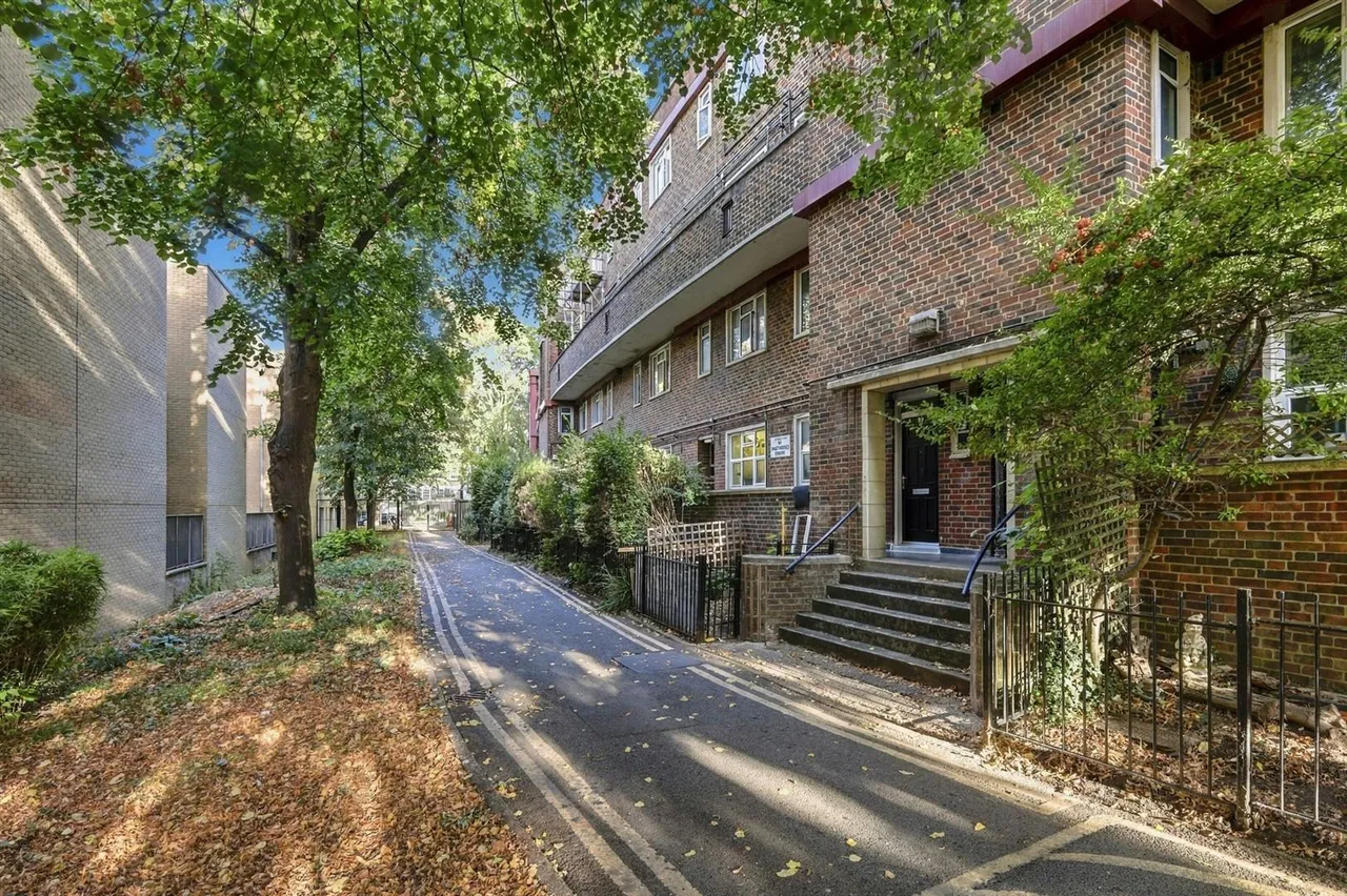 Avenell Road, London, N5, photo 12