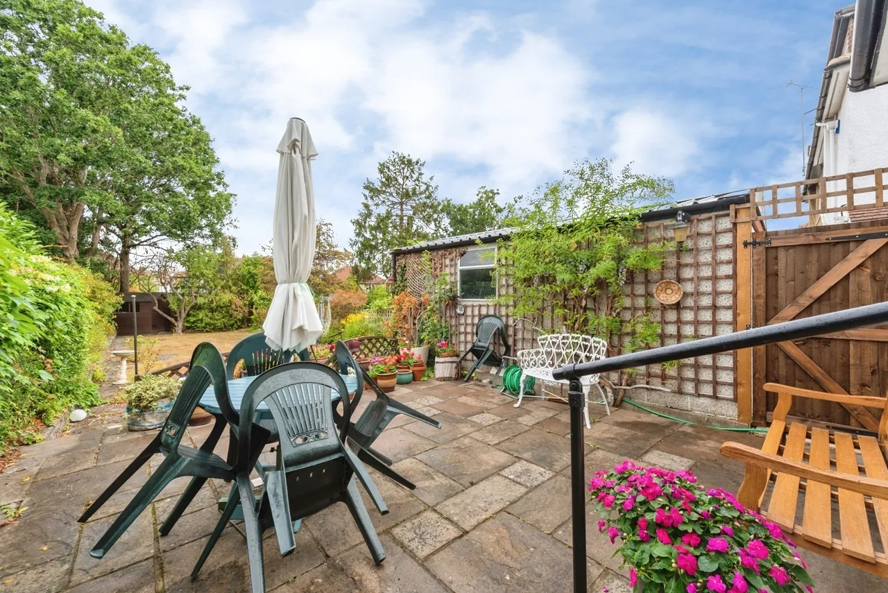The Hollands, Worcester Park, KT4, photo 10