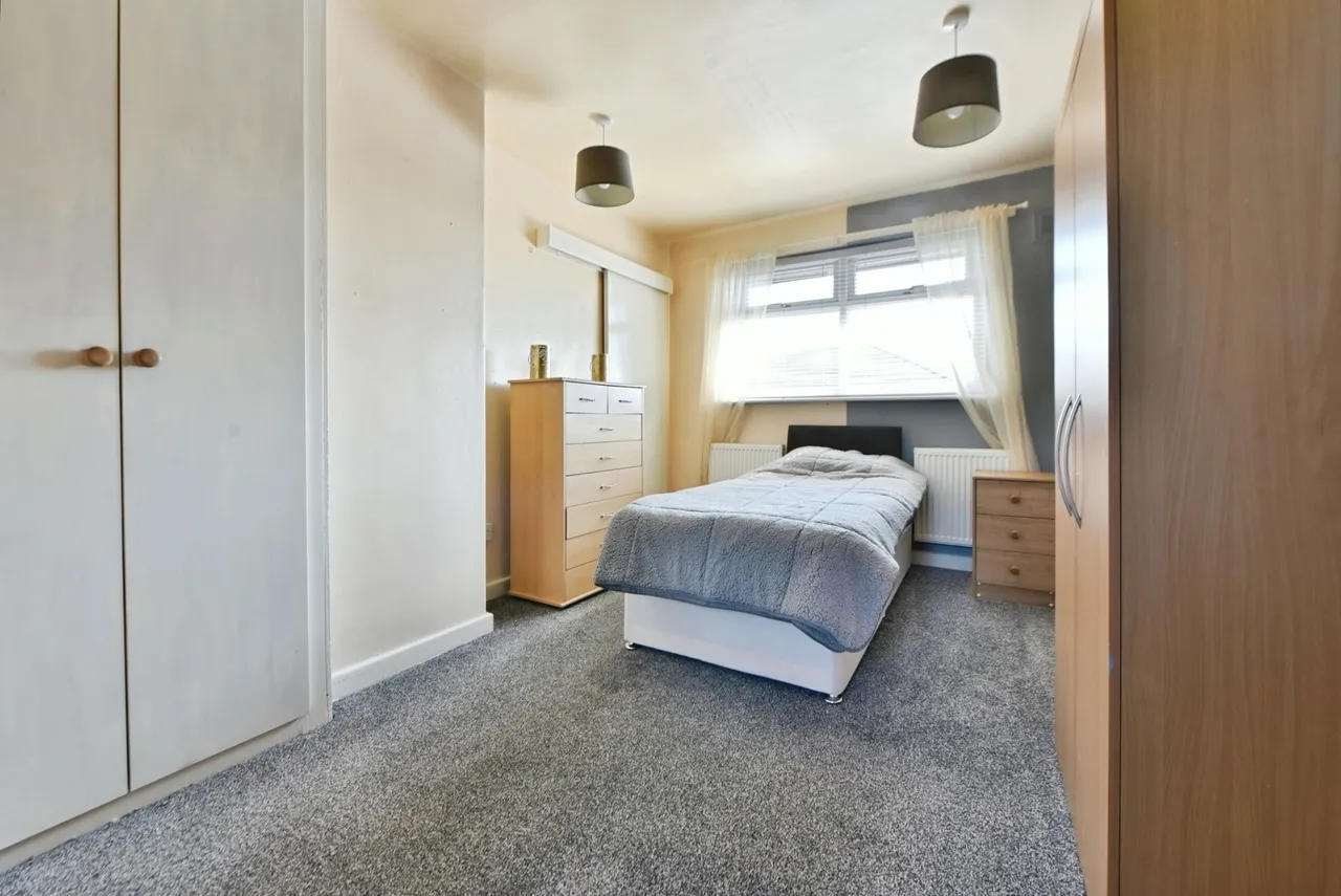 Chester Avenue, Dukinfield, Greater Manchester, SK16, photo 13