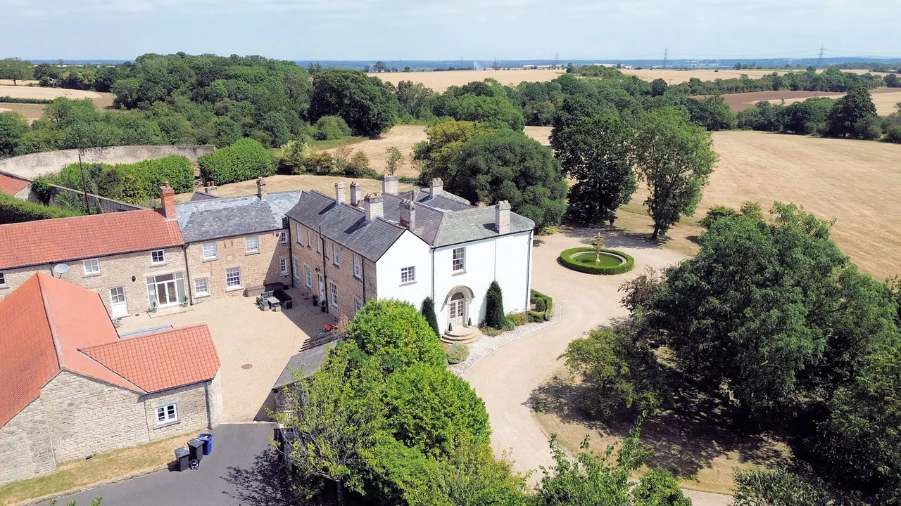 Lime Kiln Lane, Stainton, S66, photo 45