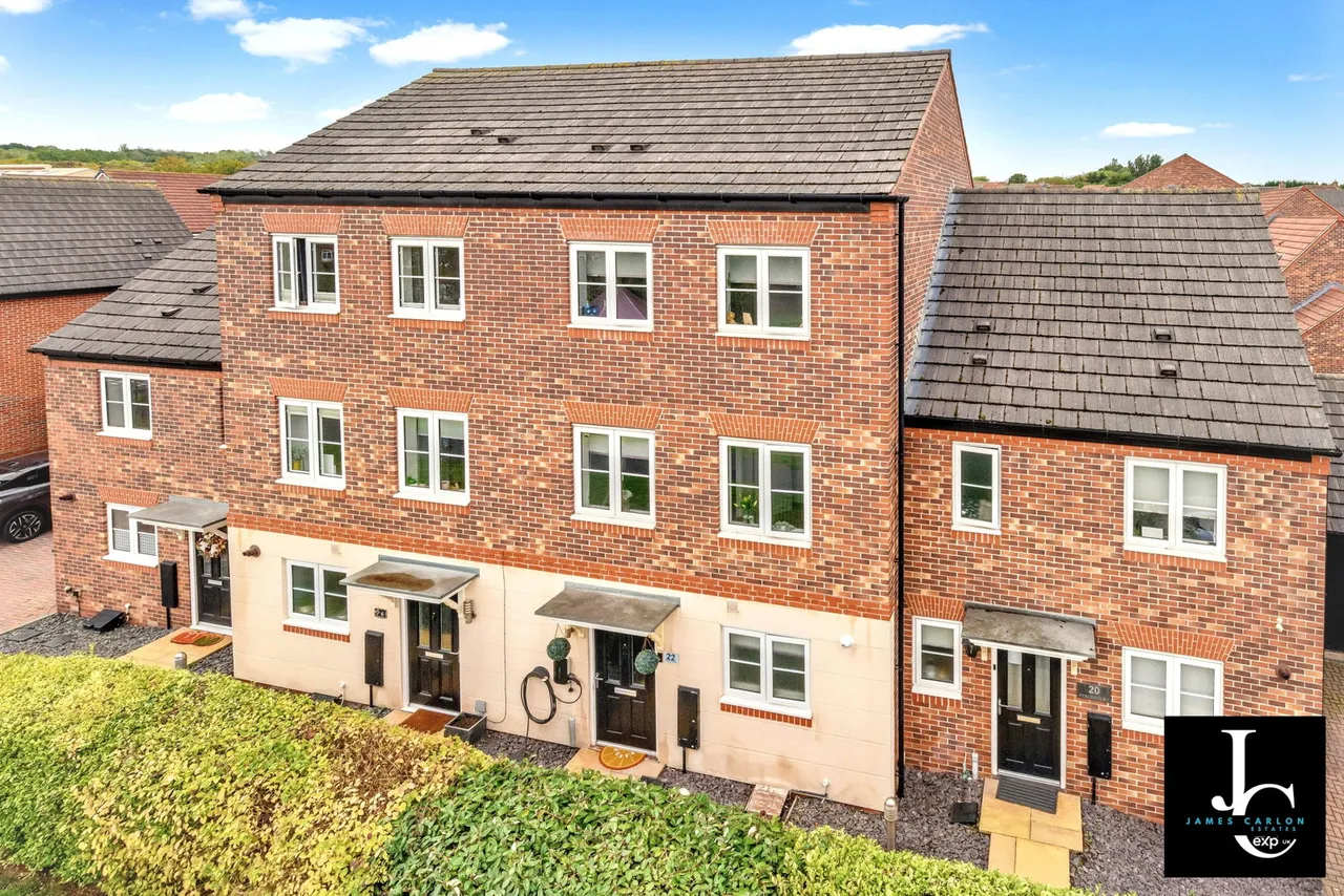 4 bed house for sale, Pyrus Court, Hadley, TF1