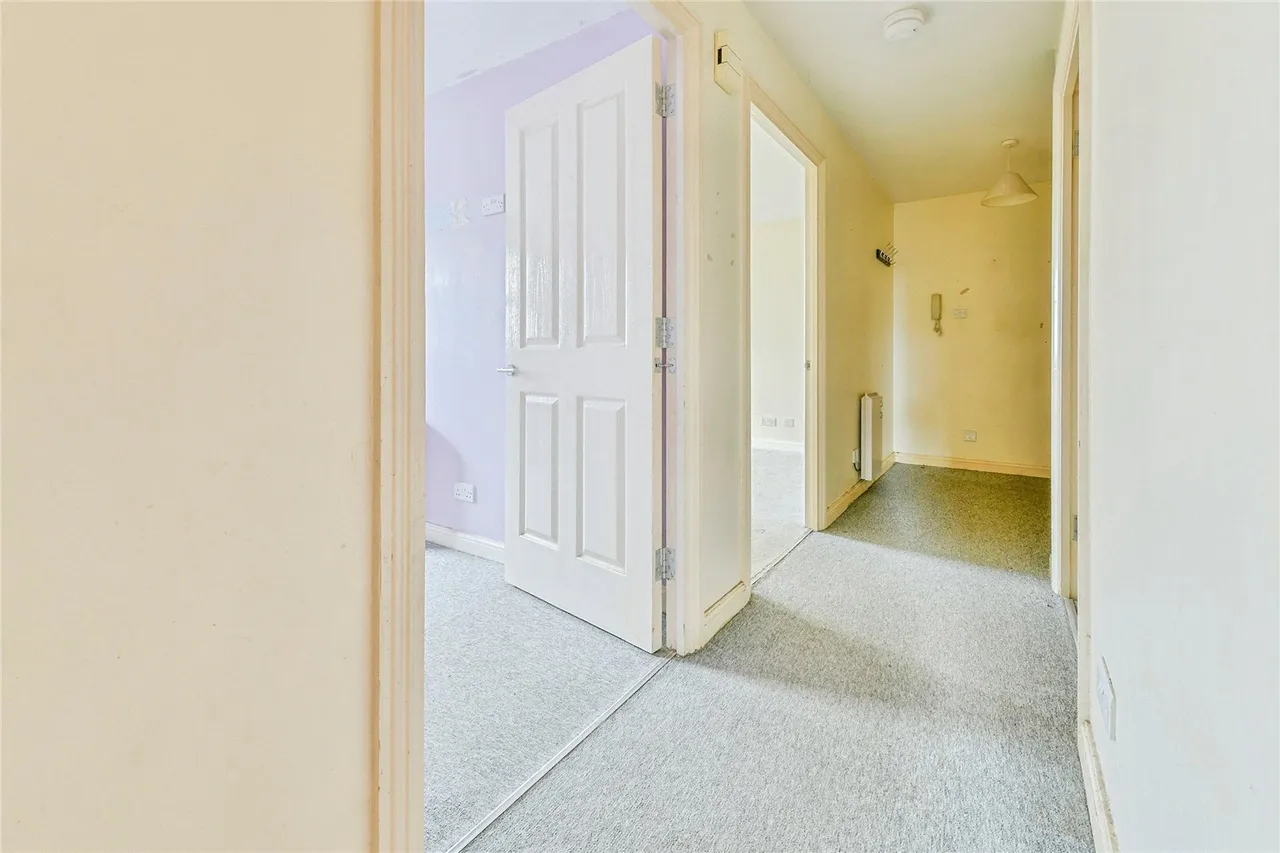 Bedwell Crescent, Stevenage, Hertfordshire, SG1, photo 23