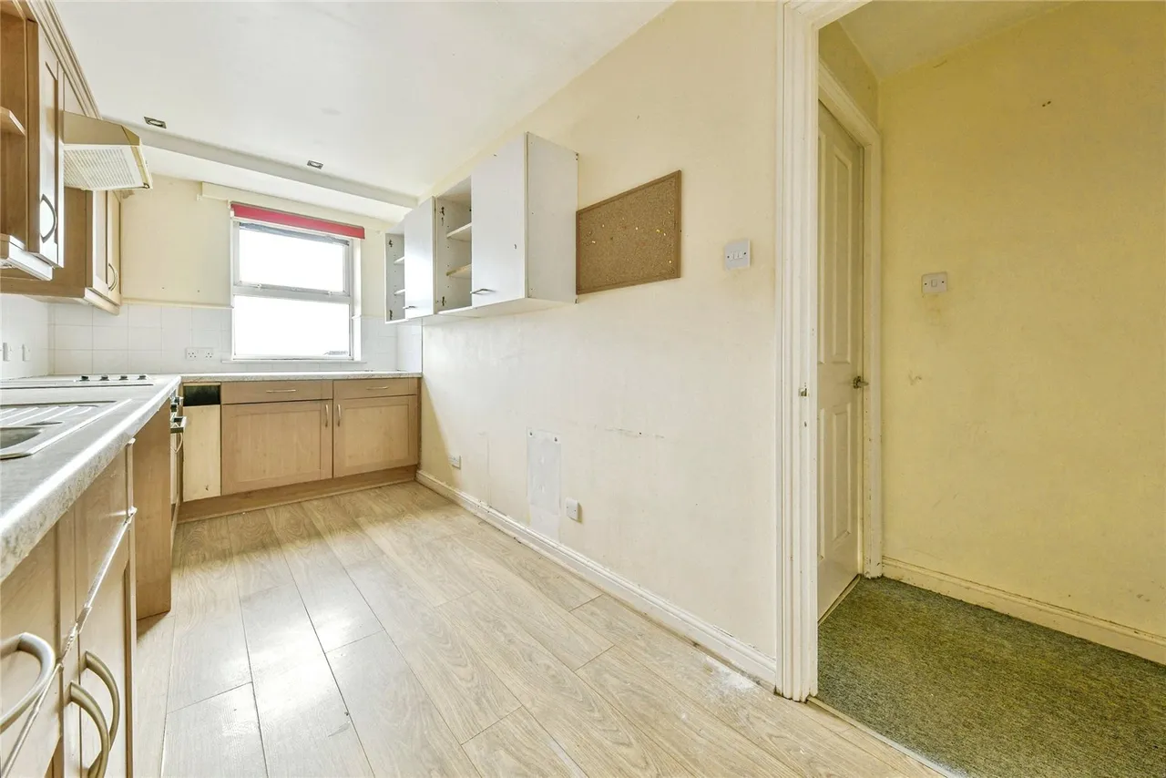 Bedwell Crescent, Stevenage, Hertfordshire, SG1, photo 7