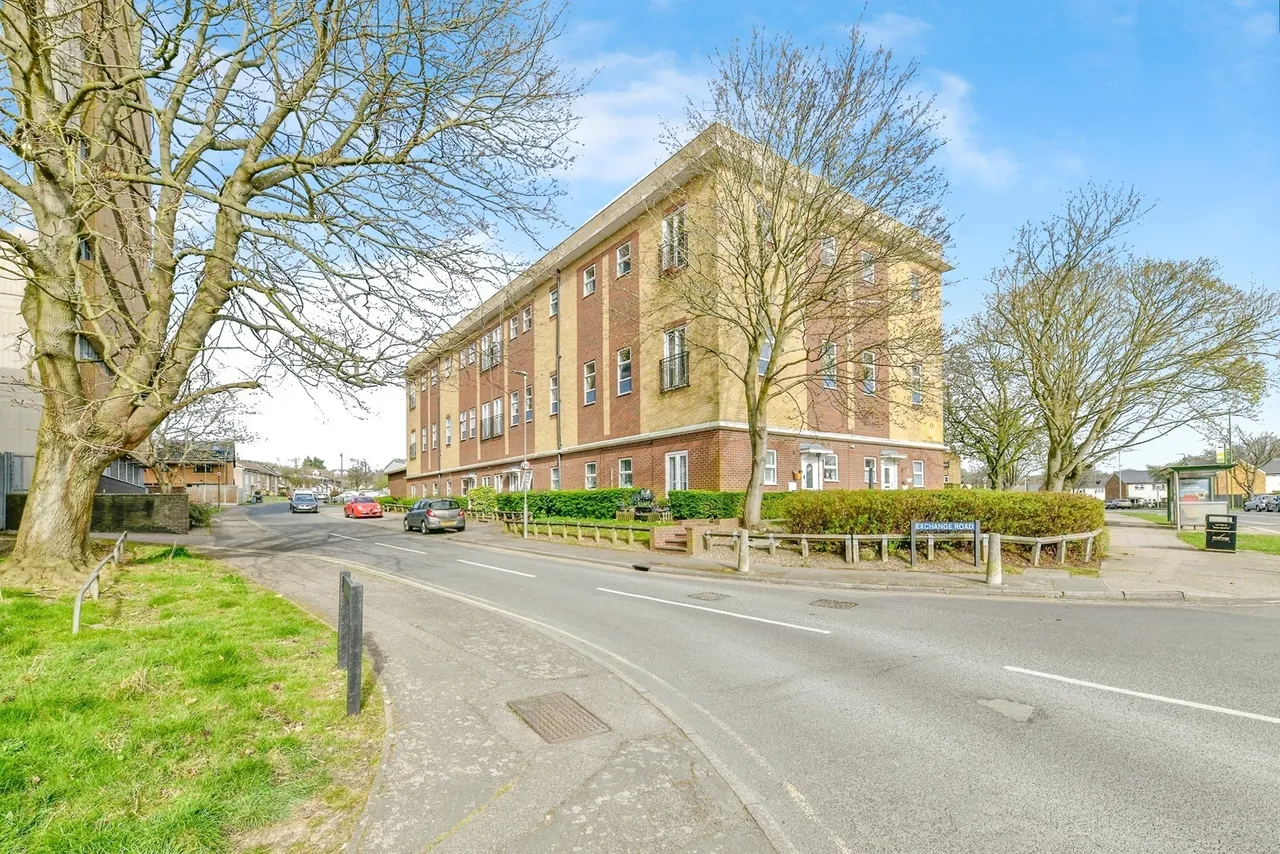 Bedwell Crescent, Stevenage, Hertfordshire, SG1, photo 10