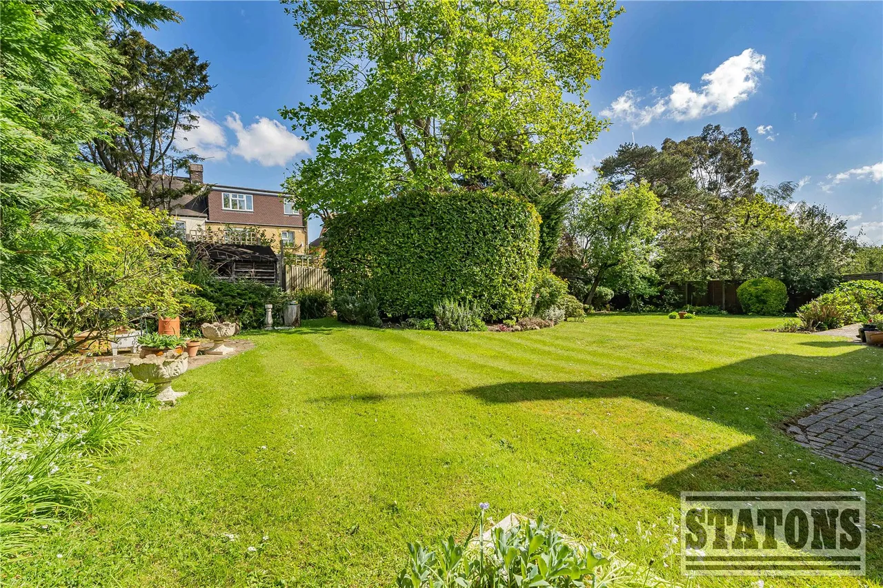 Poynings Way, Woodside Park, London, N12 7LP, photo 20