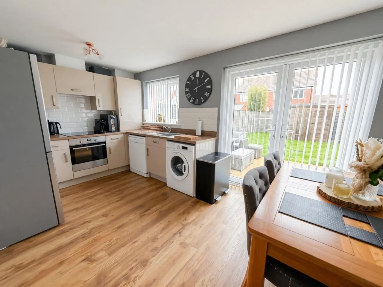 Howes Road, Bradwell, photo 4