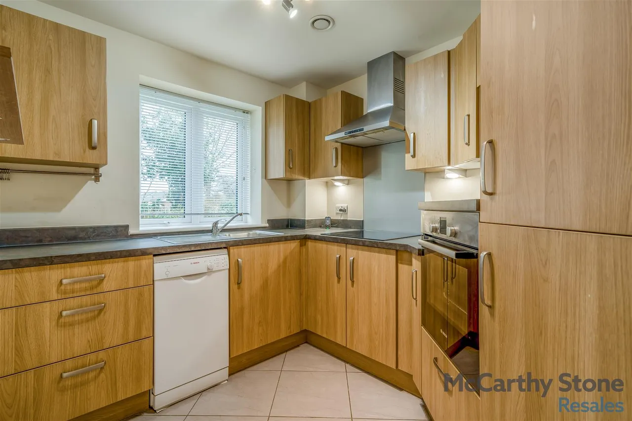 Lancaster Road, Carnforth, LA5, photo 4