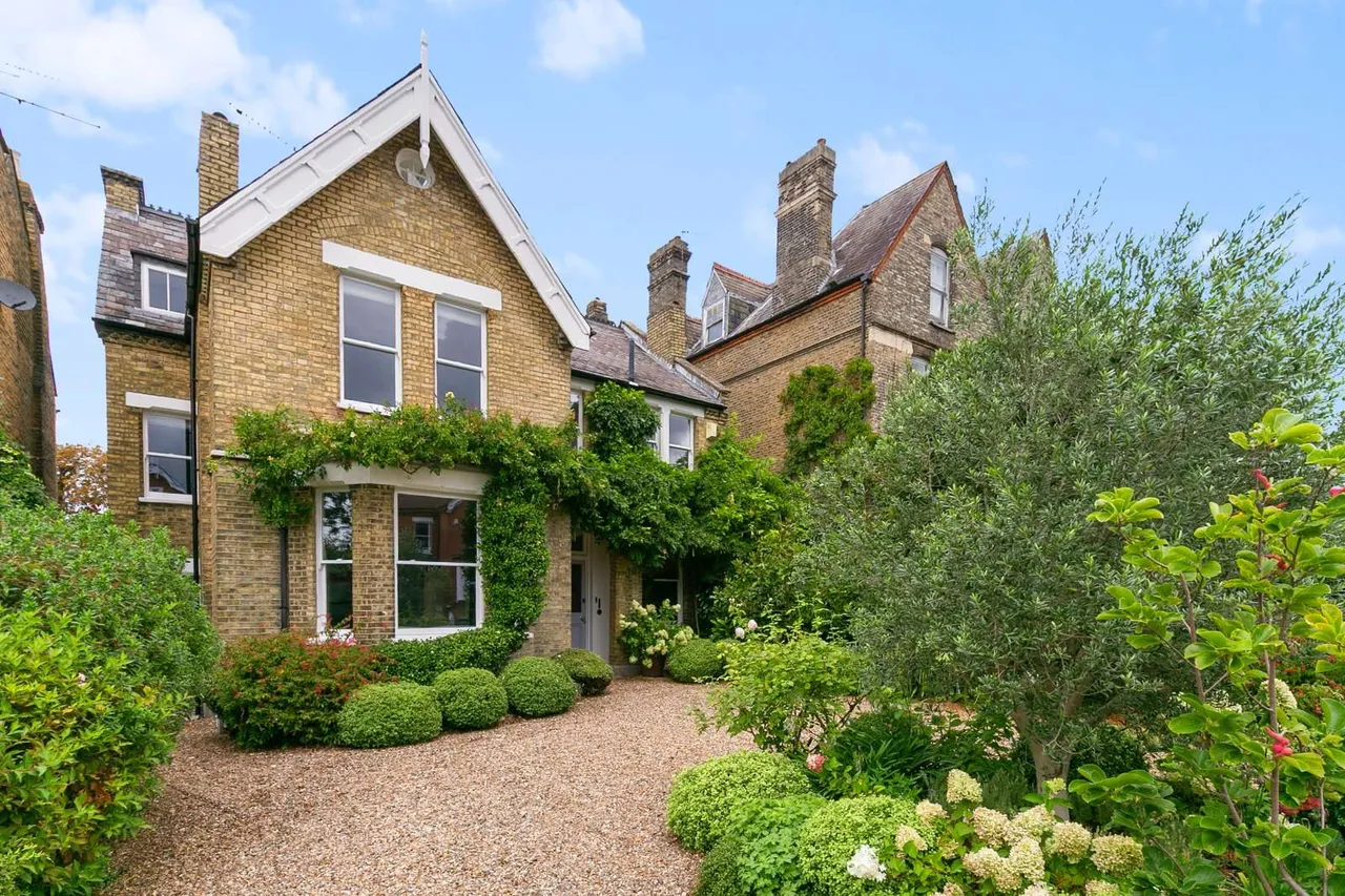 6 bed house for sale — Polworth Road, London, SW16 2EU