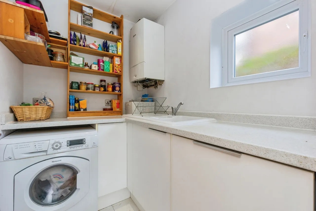 Langdale Road, Sale, Greater Manchester, M33, photo 12