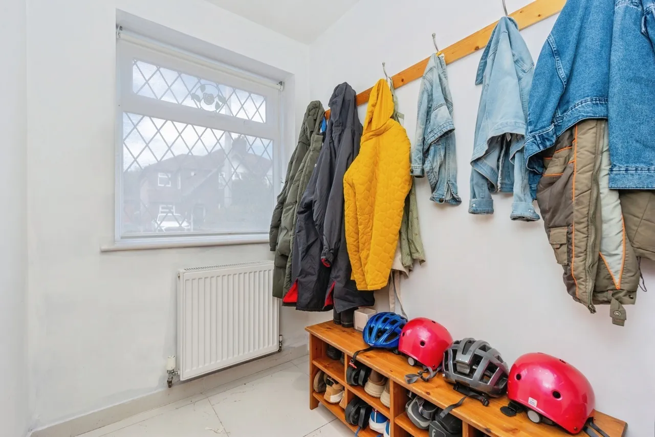 Langdale Road, Sale, Greater Manchester, M33, photo 4