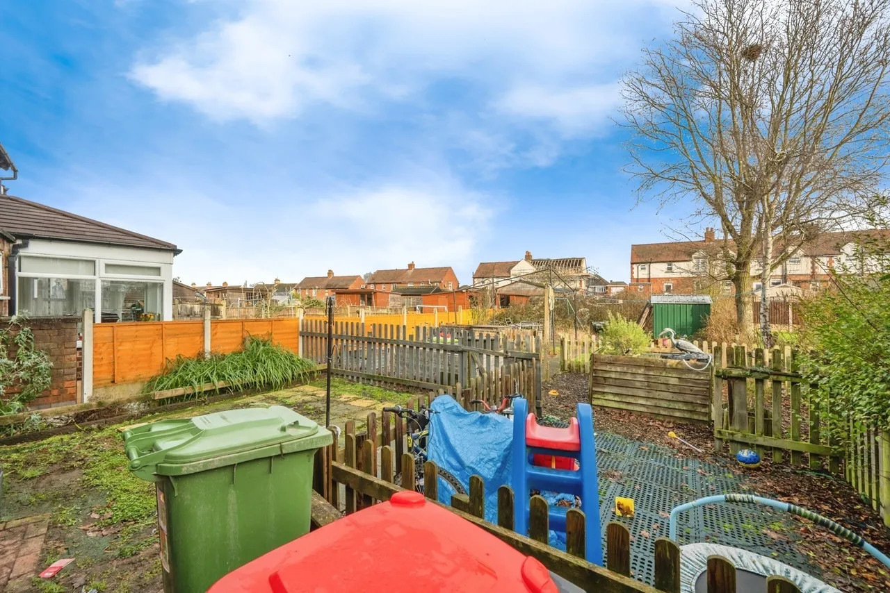 Coppice Drive, Dordon, Tamworth, Warwickshire, B78, photo 19