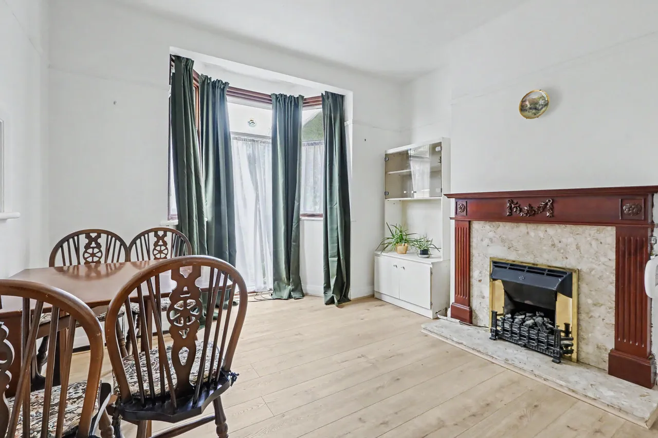 Bullsmoor Lane, Enfield, EN3, photo 3