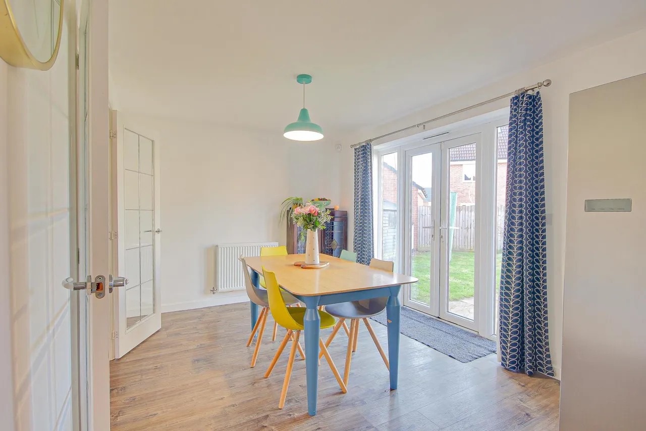 Attlebridge Way Kingsway, Quedgeley, Gloucester, GL2, photo 6