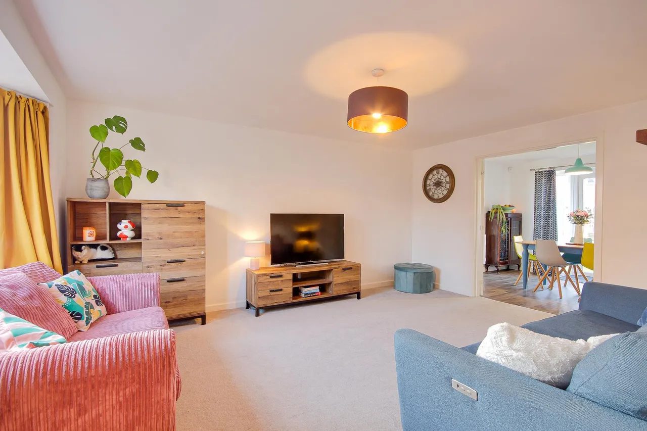 Attlebridge Way Kingsway, Quedgeley, Gloucester, GL2, photo 5