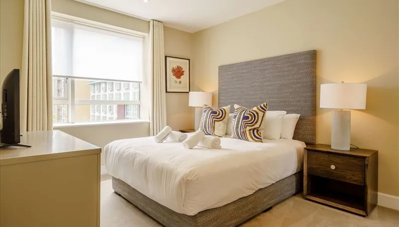 9th Floor Circus Apartments, Westferry E14, photo 6