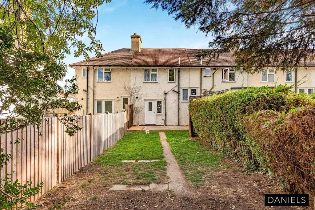Pendragon Road, Downham, photo 12