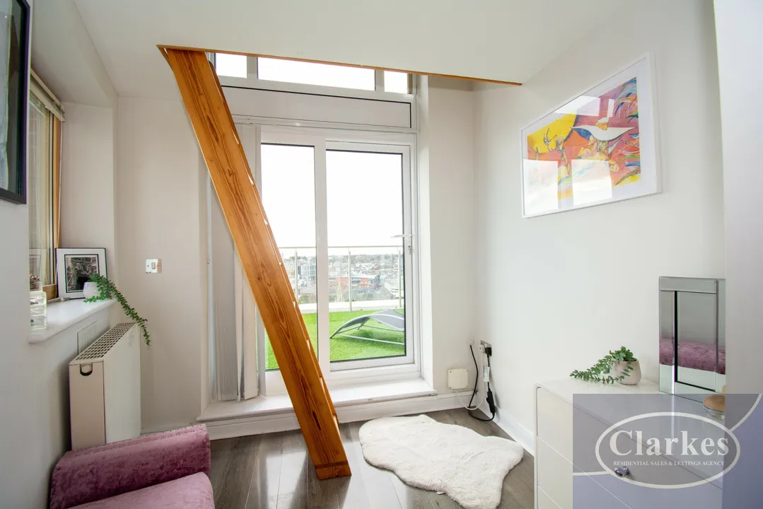 Richmond Gate Penthouse, photo 17
