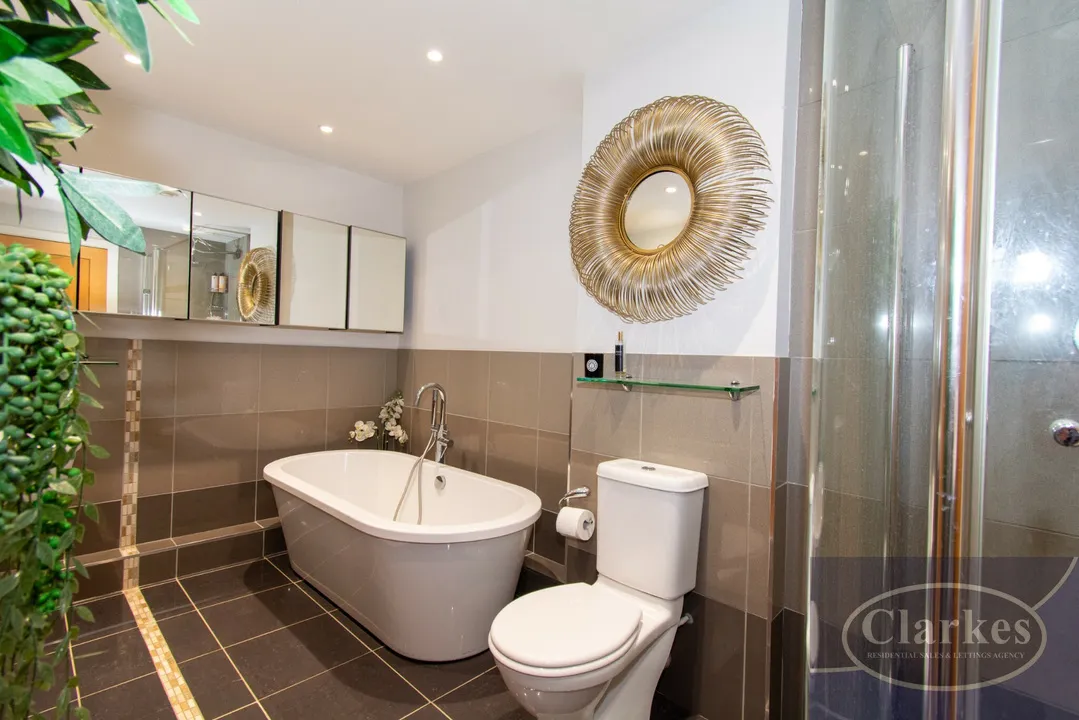 Richmond Gate Penthouse, photo 13