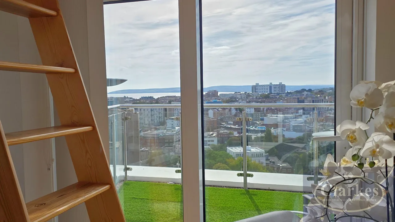 Richmond Gate Penthouse, photo 5