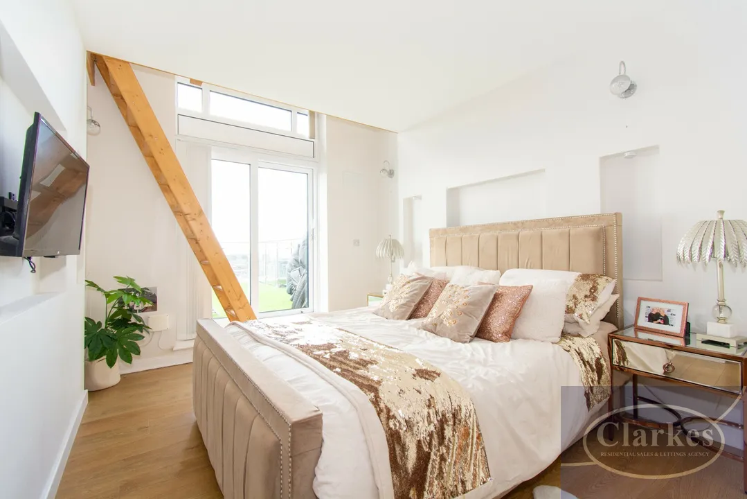 Richmond Gate Penthouse, photo 12