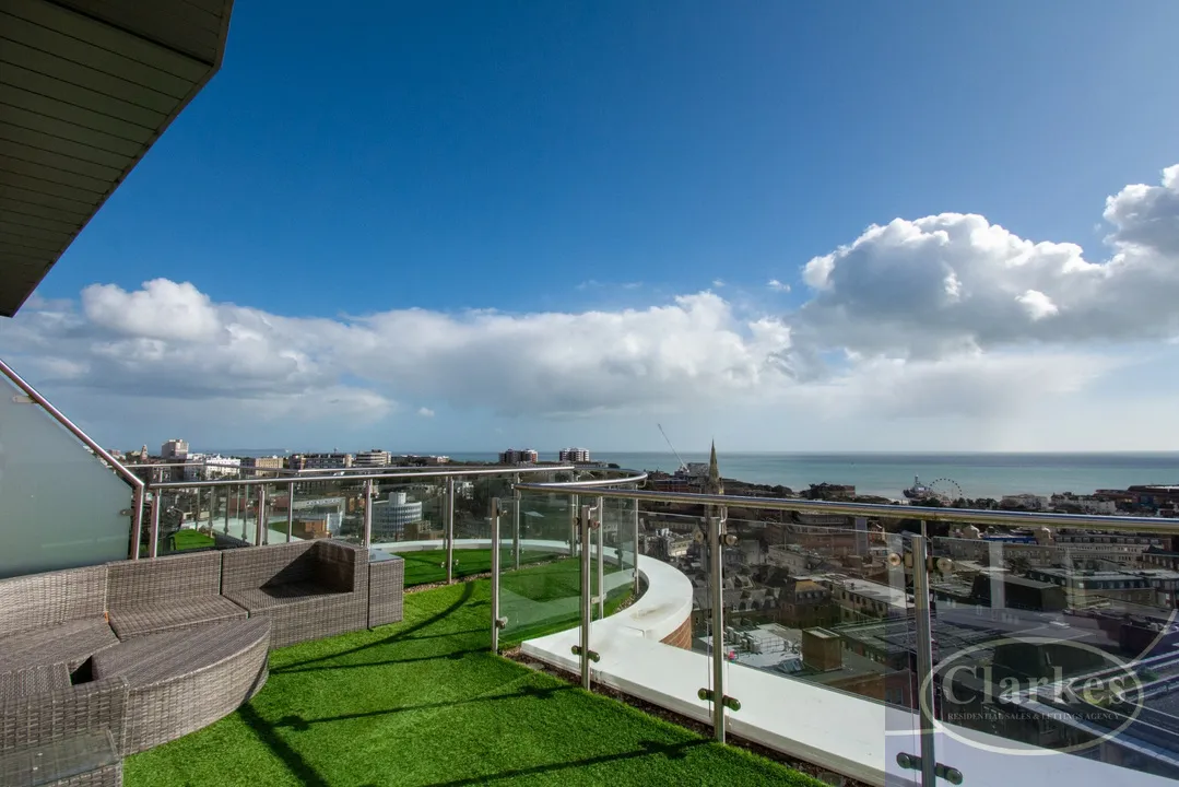 Richmond Gate Penthouse, photo 7