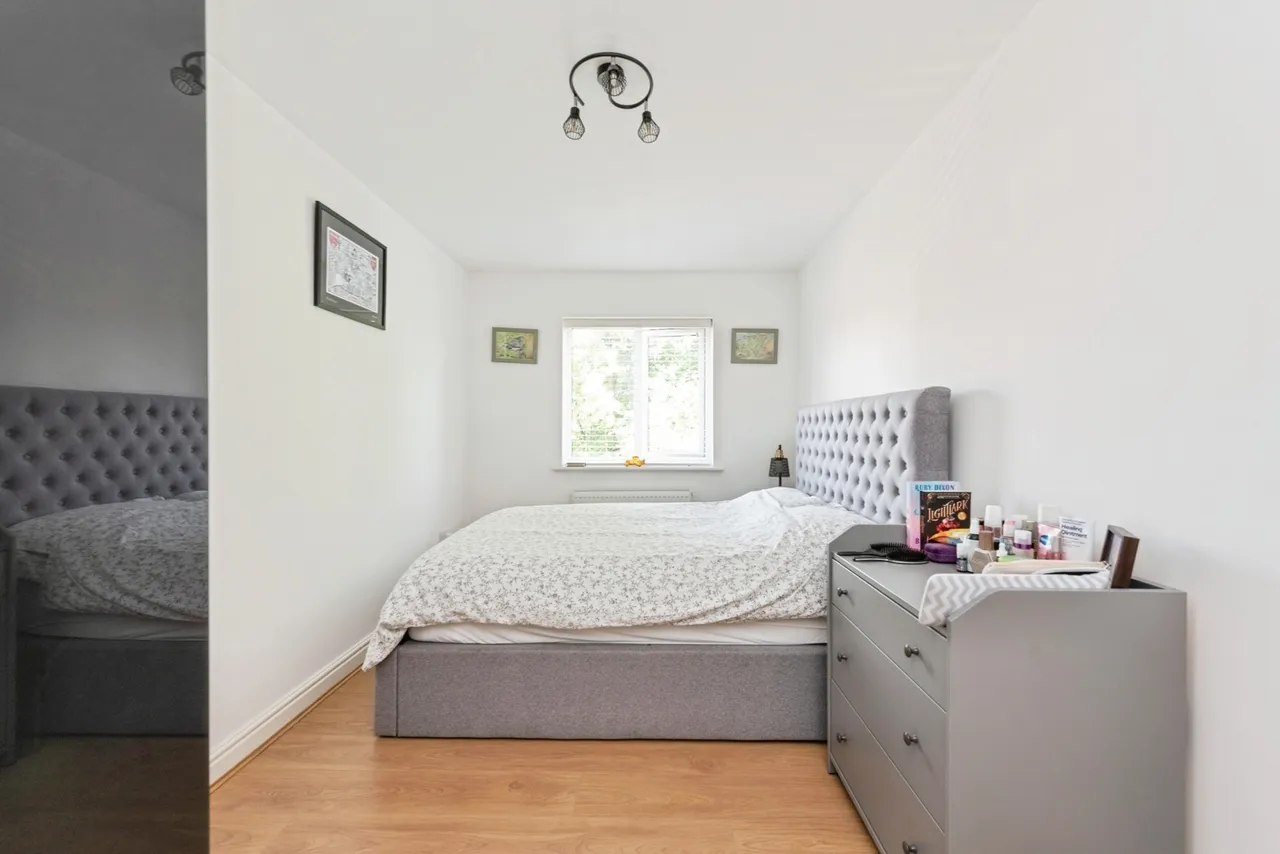 Cheam Common Road, Worcester Park, KT4, photo 11