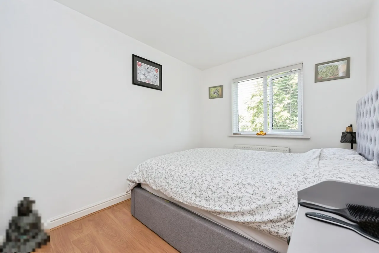 Cheam Common Road, Worcester Park, KT4, photo 9