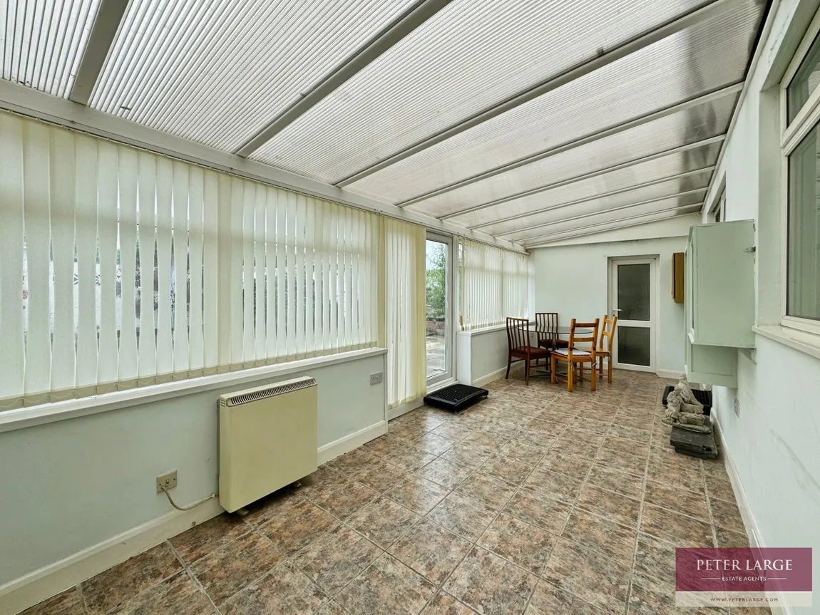 Spruce Avenue, Rhyl, Denbighshire, LL18 3SU, photo 5