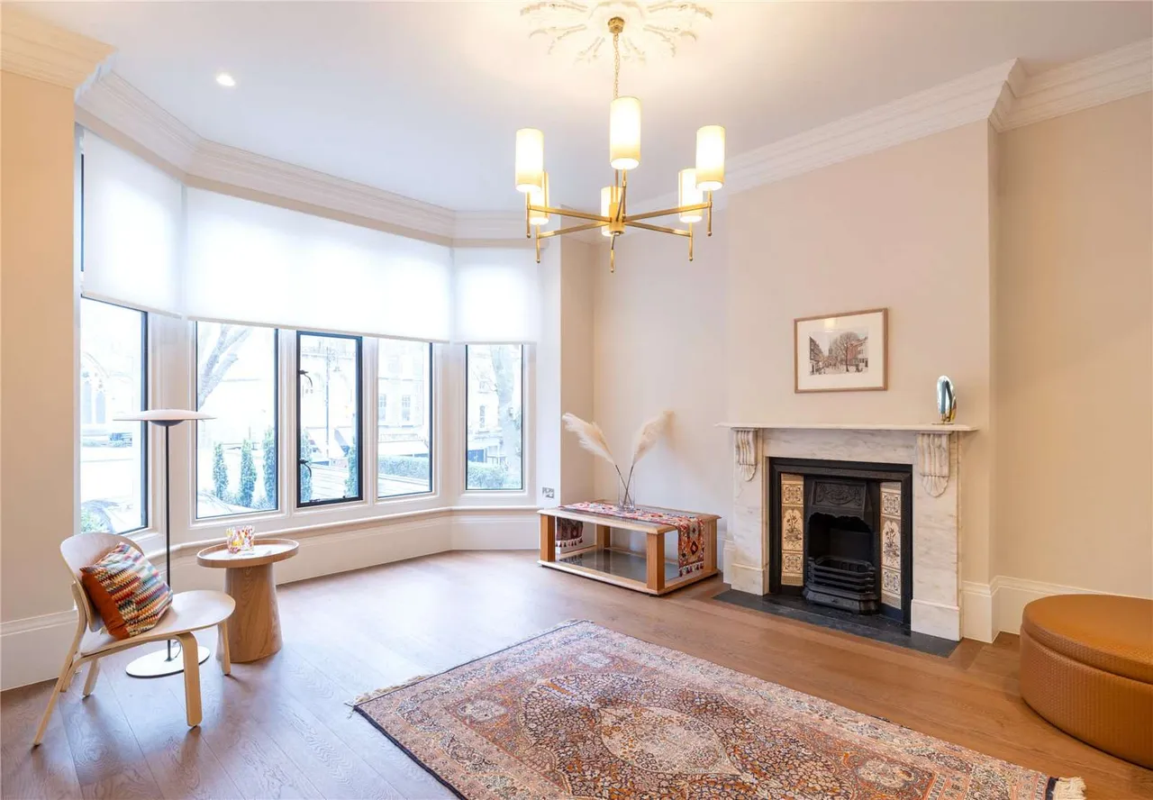 Rosslyn Hill, London, NW3, photo 3