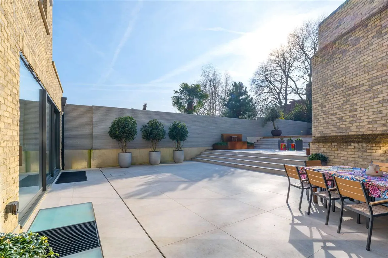 Rosslyn Hill, London, NW3, photo 25