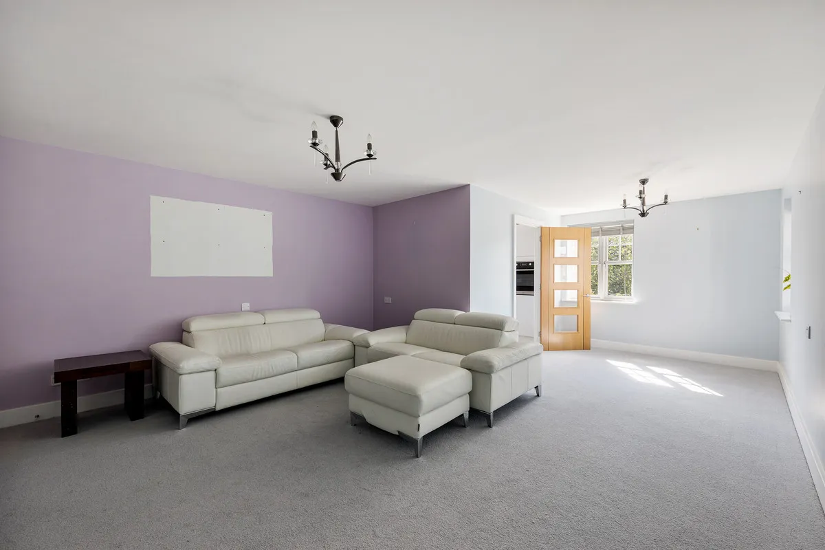 Stewart Court, Epping, CM16, photo 3