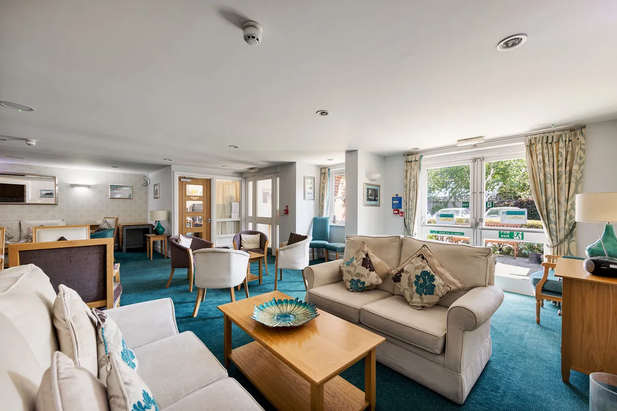Stewart Court, Epping, CM16, photo 14