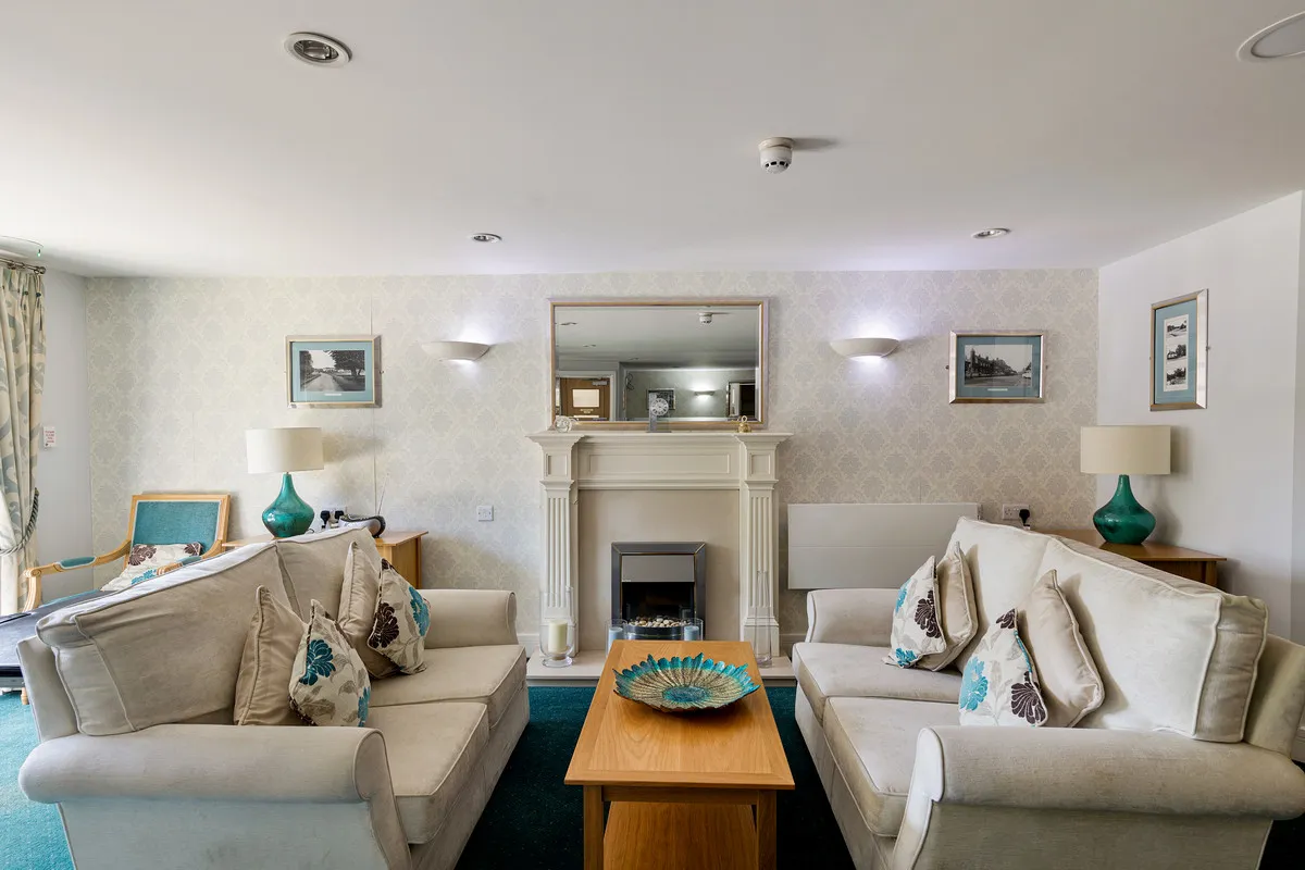 Stewart Court, Epping, CM16, photo 13