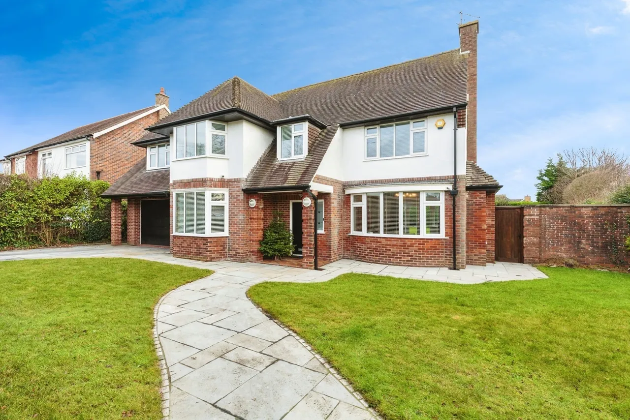 5 bed house for sale, Holmefield Avenue, Thornton-Cleveleys, FY5