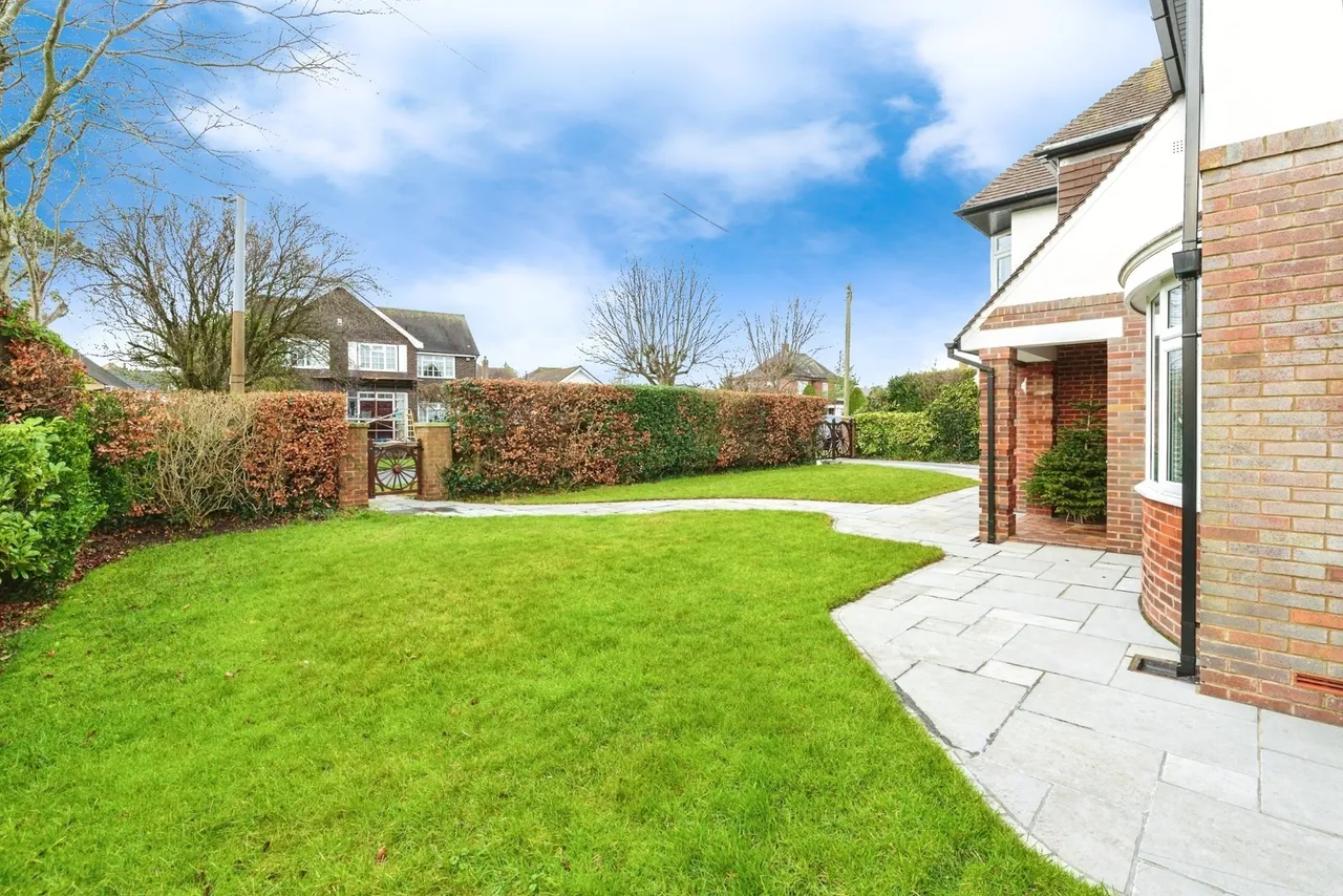 Holmefield Avenue, Thornton-Cleveleys, FY5, photo 3