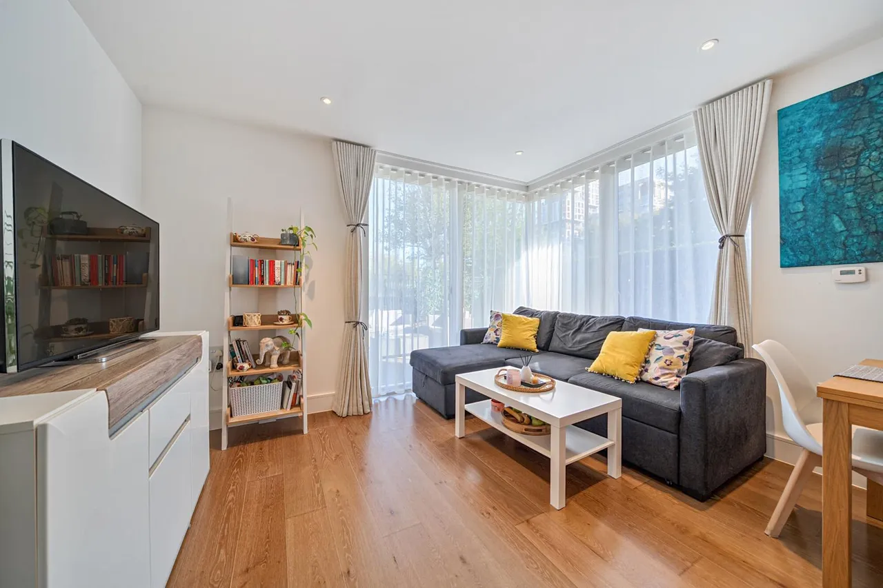 Tizzard Grove, SE3, photo 17