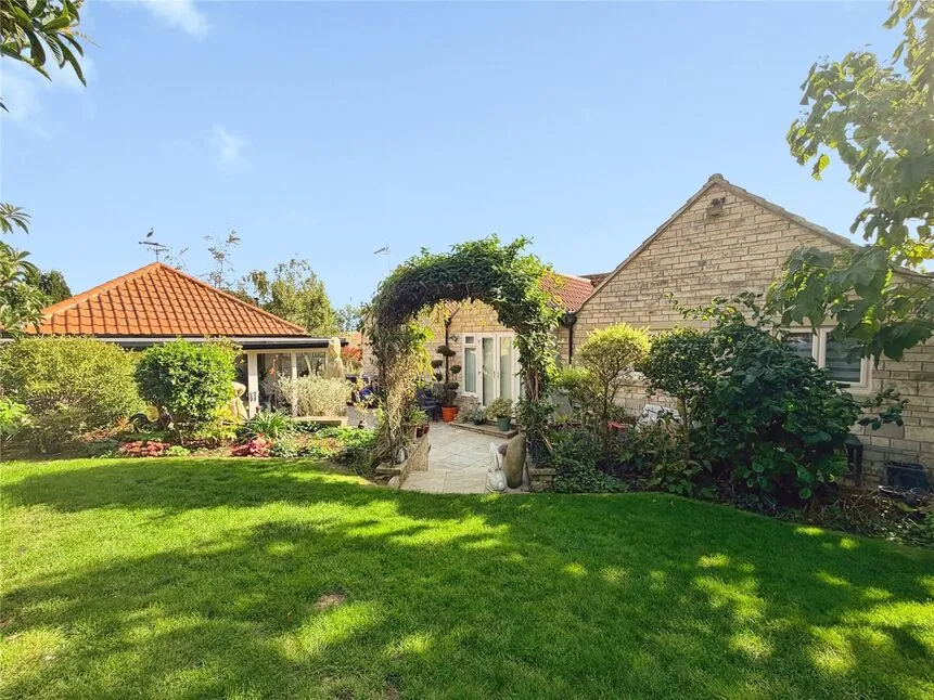 Spinney Hill, Sprotbrough, DN5, photo 32