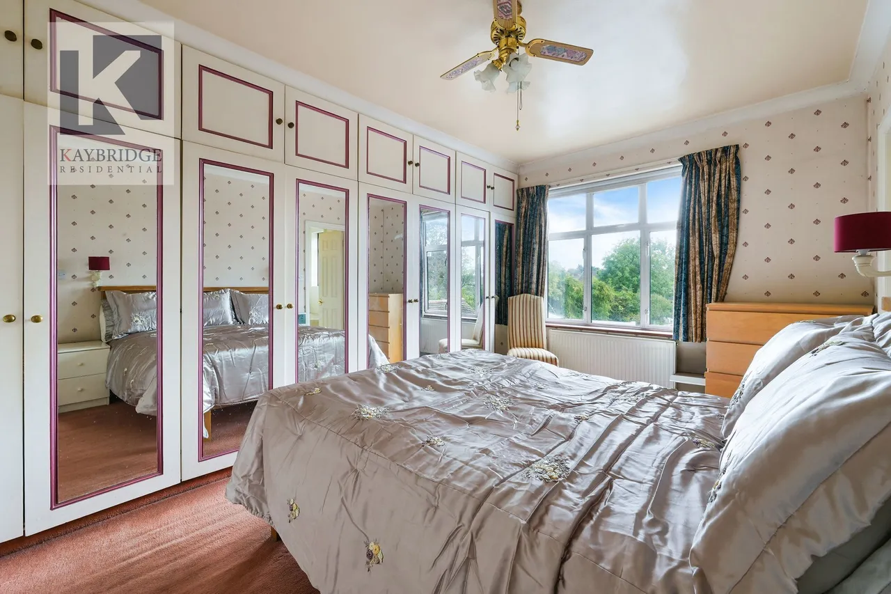 Ruxley Lane, Epsom, KT19, photo 8