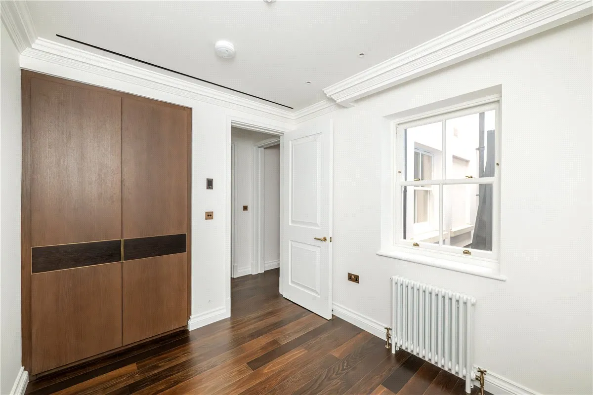 Charles Street, London, W1J, photo 13