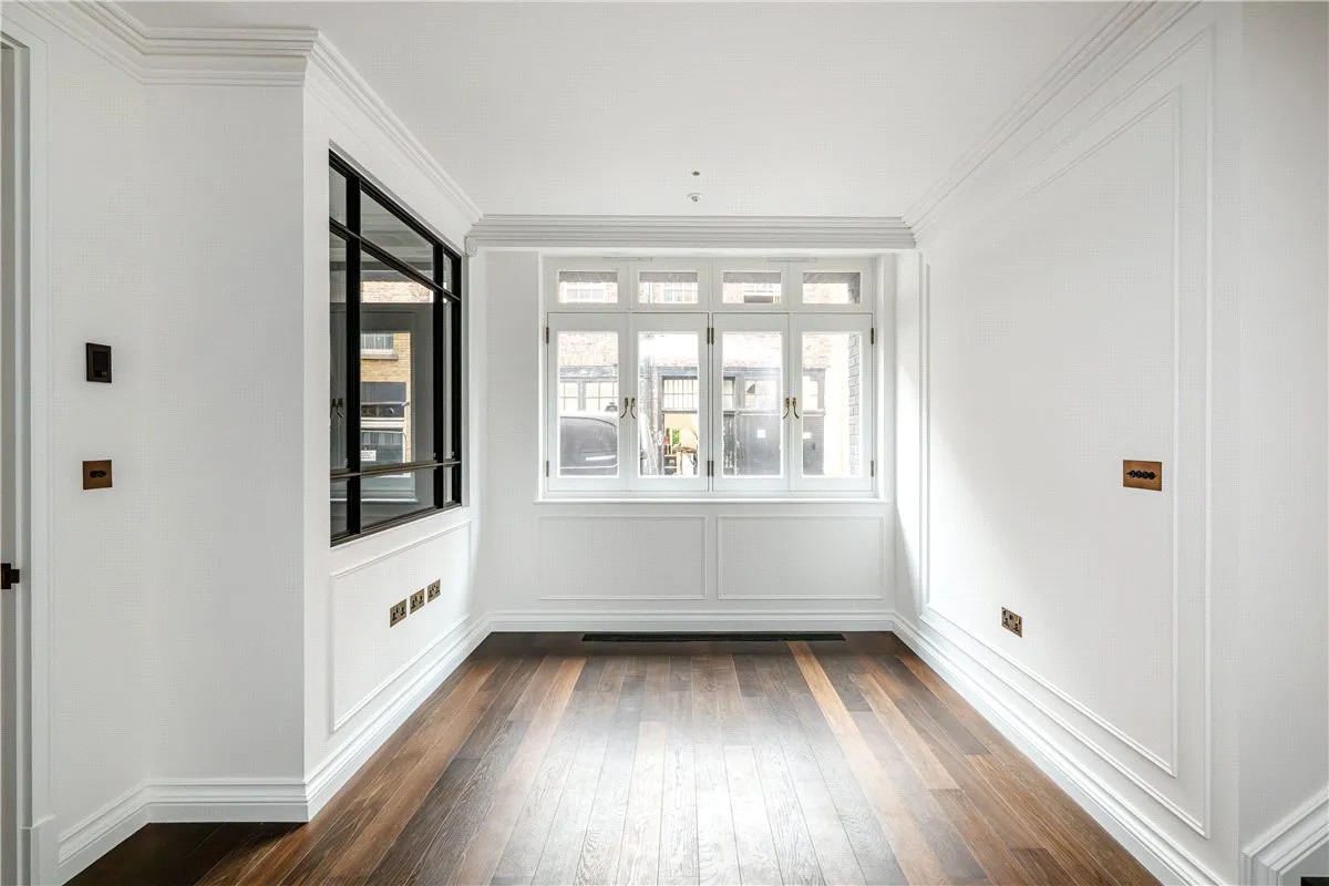 Charles Street, London, W1J, photo 5