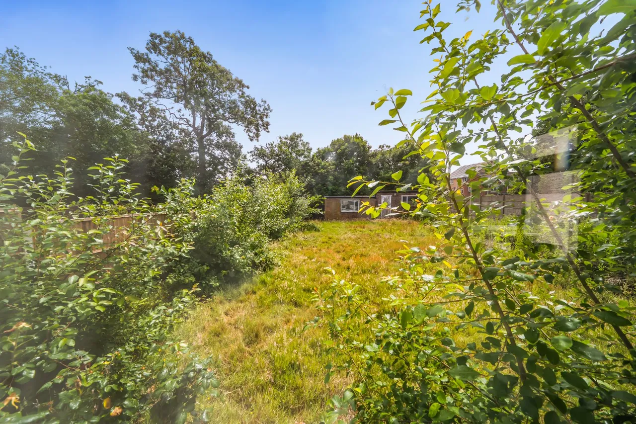 Burleigh Gardens, London, N14, photo 4