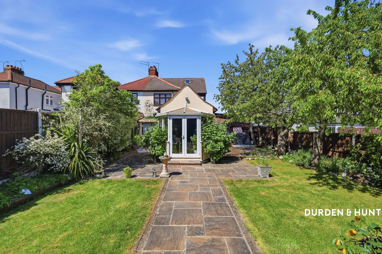 Valley Hill, Loughton, IG10, photo 29