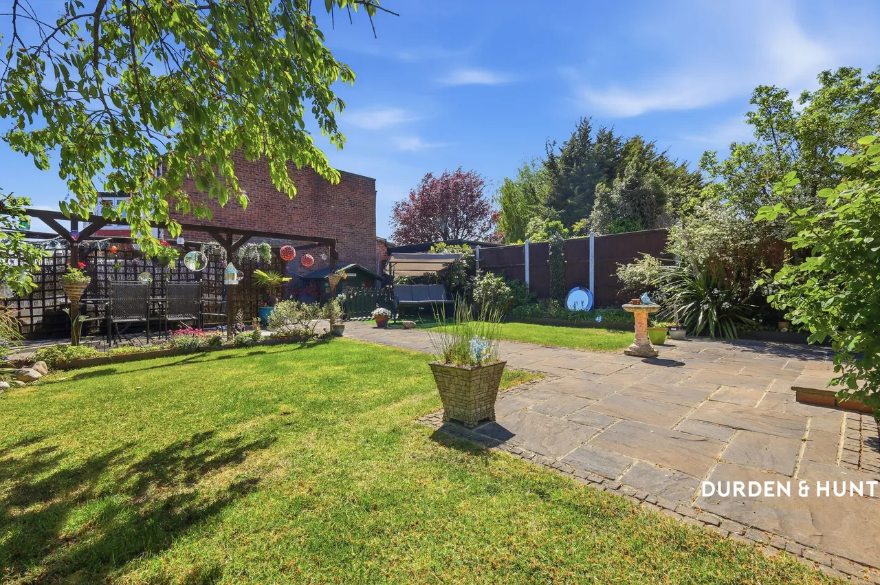 Valley Hill, Loughton, IG10, photo 27