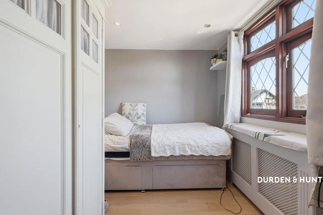 Valley Hill, Loughton, IG10, photo 22