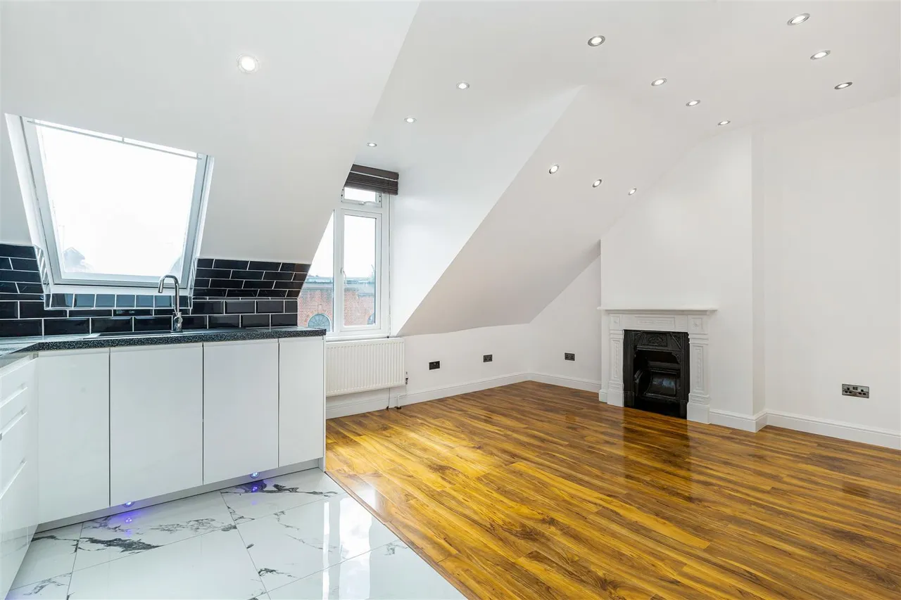 Chelverton Road, London, SW15, photo 3