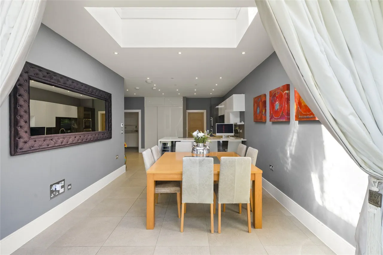 Oatlands Chase, Weybridge, Surrey, KT13, photo 6