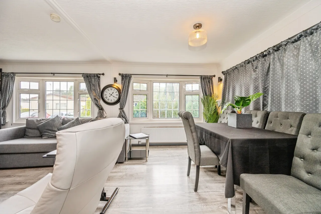 Doverdale Park Home, Droitwich, photo 5