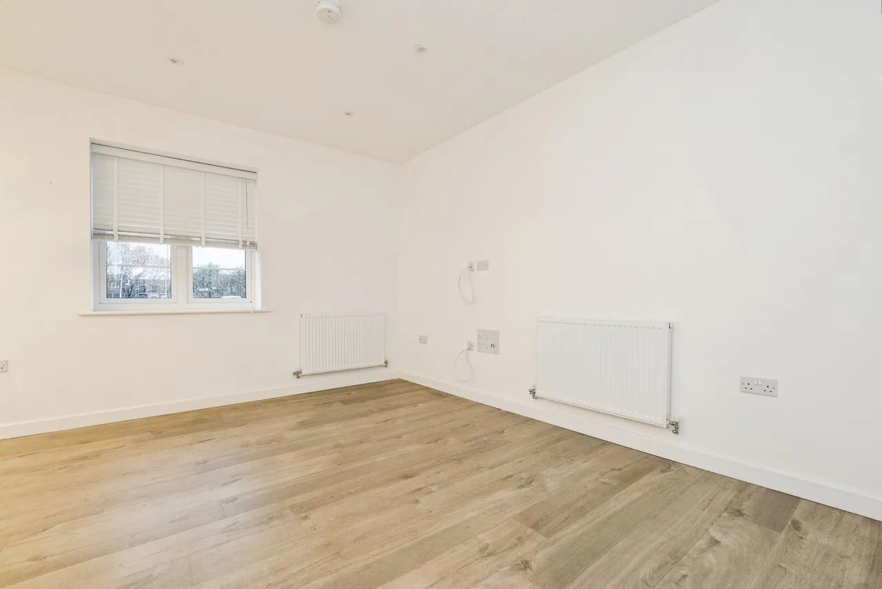 Whittle Drive, Hornchurch, RM12, photo 19