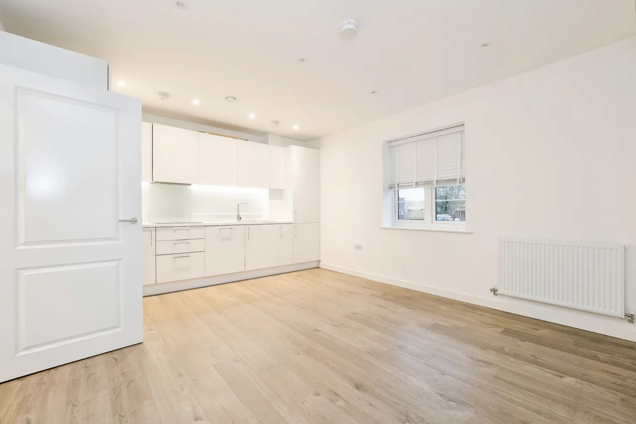 Whittle Drive, Hornchurch, RM12, photo 12